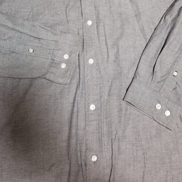 L.L. Bean Men's Shirt gray XL‎ slightly fitted - Picture 2 of 10